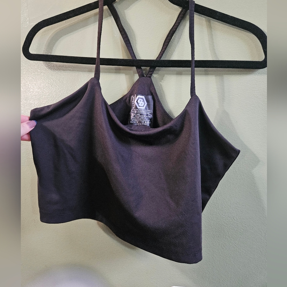 Athletic Crop Trop with Elastic Band Shelf